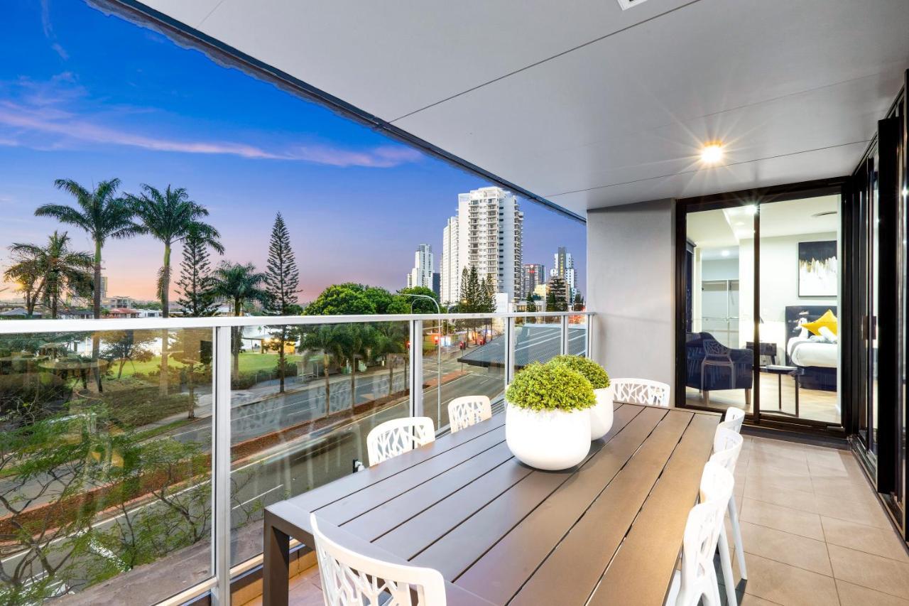 Circle On Cavill Surfers Paradise Mid Week Madness Deal - Q Stay Gold Coast Ngoại thất bức ảnh
